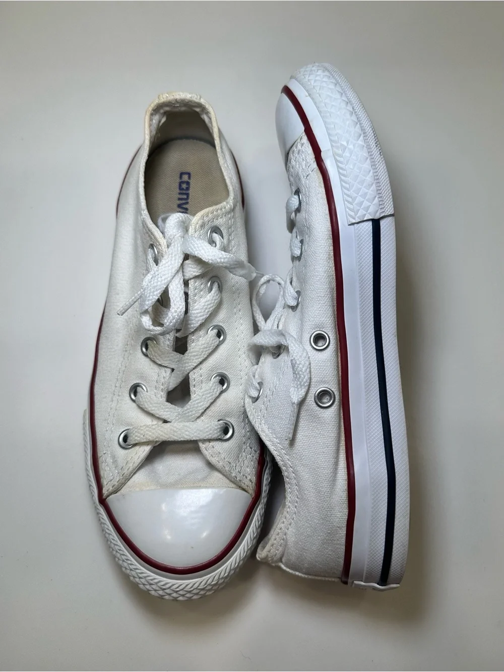 Converse Kids White Canvas Low-Top Sneakers with Red Trim